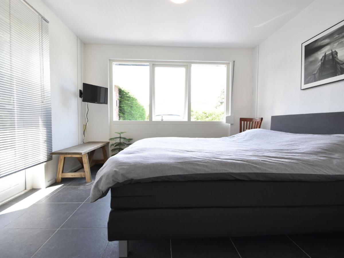 Holiday Home In Zeeland With Wide Views ブライニッセ エクステリア 写真